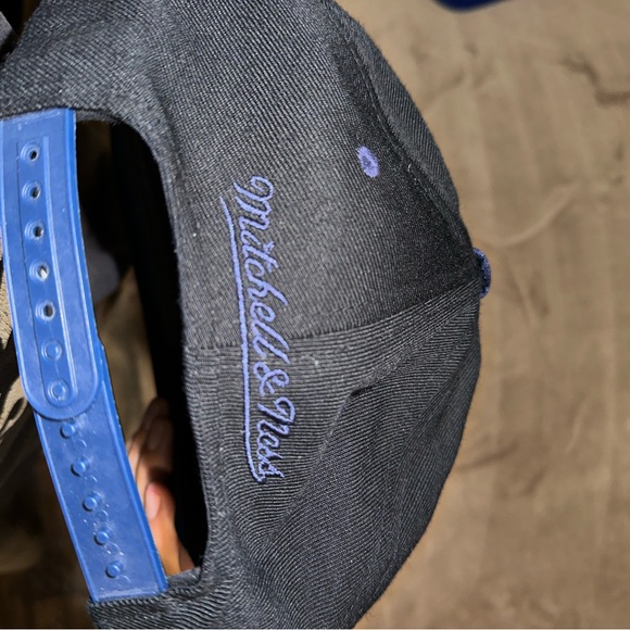 Rare Dallas Maverick’s Velvet bottom hat snap back - Picture 5 of 5